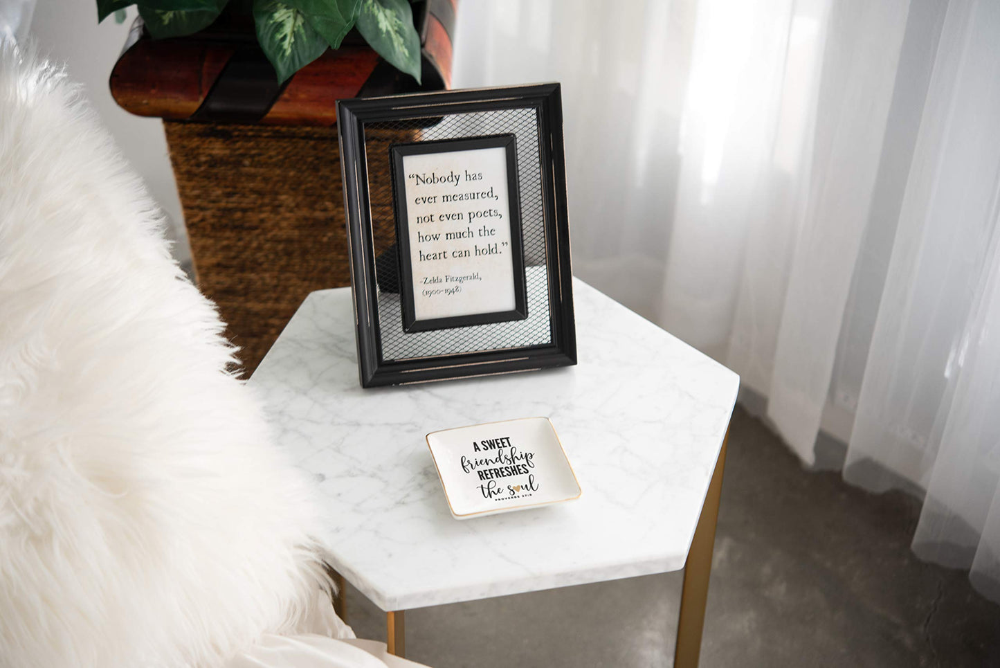 RELISSA Gifts for Women Jewelry Tray Trinket Dish (Friendship Proverbs 27)