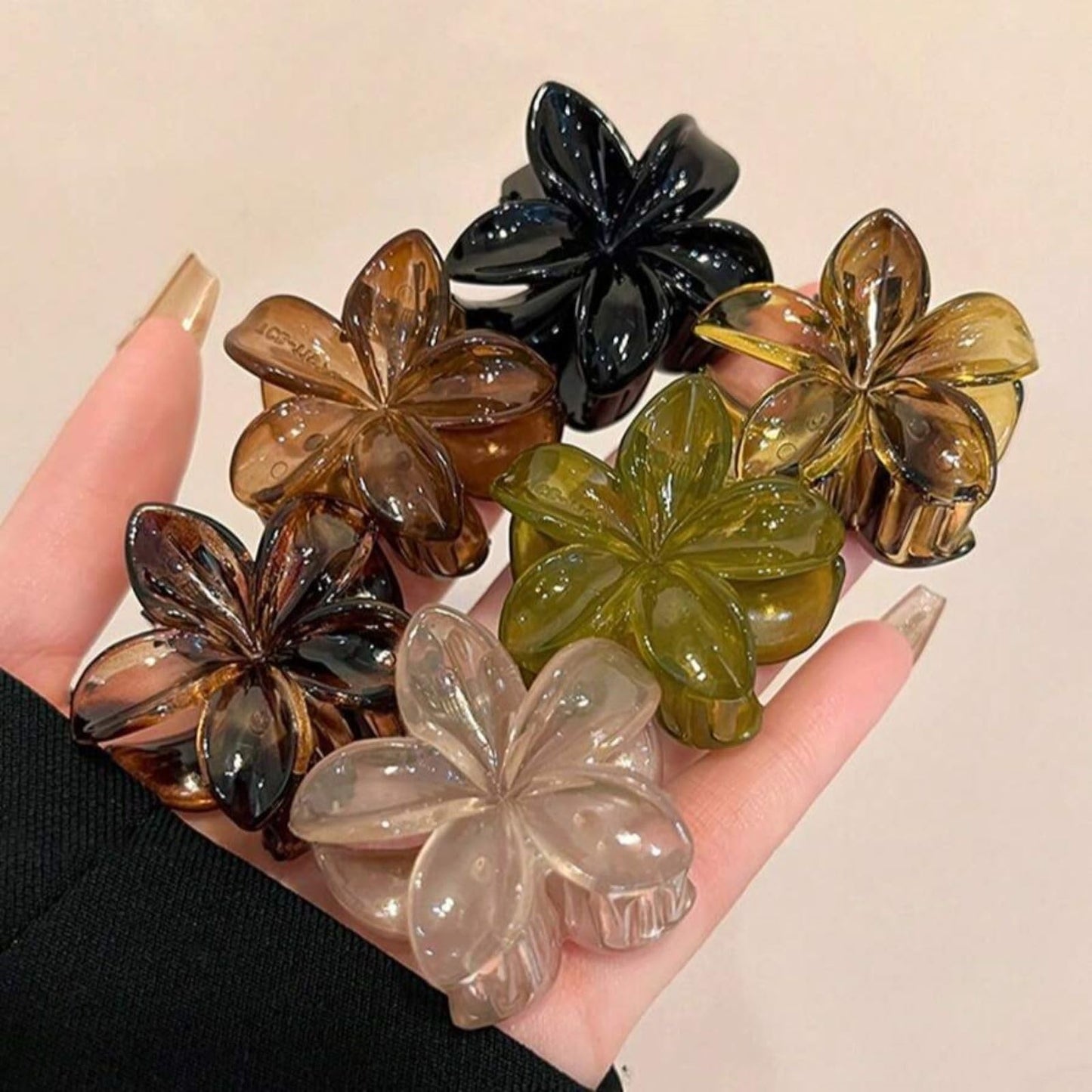 6 Pcs Small Flower Hair Claw Clips for Women, Cute Hair Claw Clips for Womens Hair Hawaiian Flower Non Slip Hair Barrettes Hair