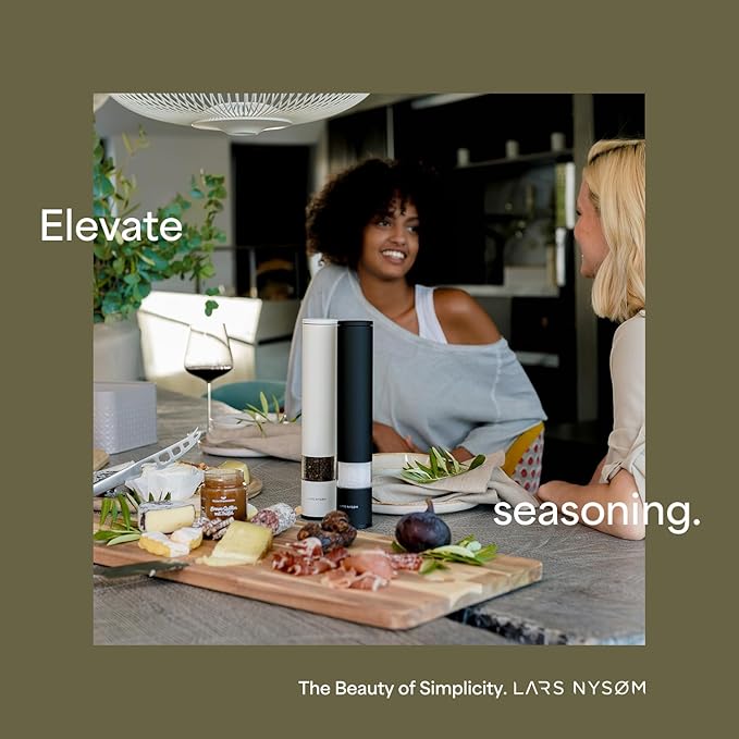 LARS NYSØM Salt Pepper Mill Manual with adjustable ceramic grinder from coarse to fine I Design Spice Mill (Stainless Steel)