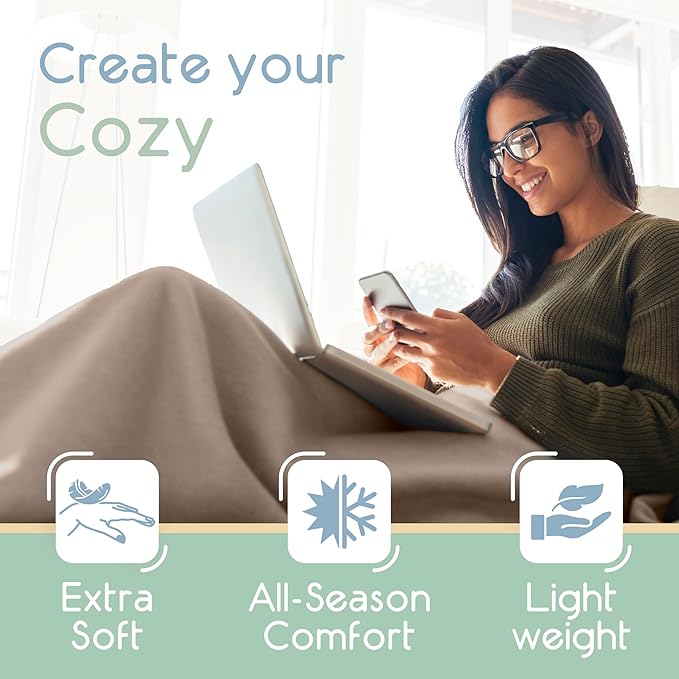 Vellux Twin Size Microfleece Blanket | Fleece Bed Blanket | All-Season Comfort| Supersoft Lightweight | Plush Throw Blanket for Bed Couch or Sofa | Pet-Friendly | Nutmeg
