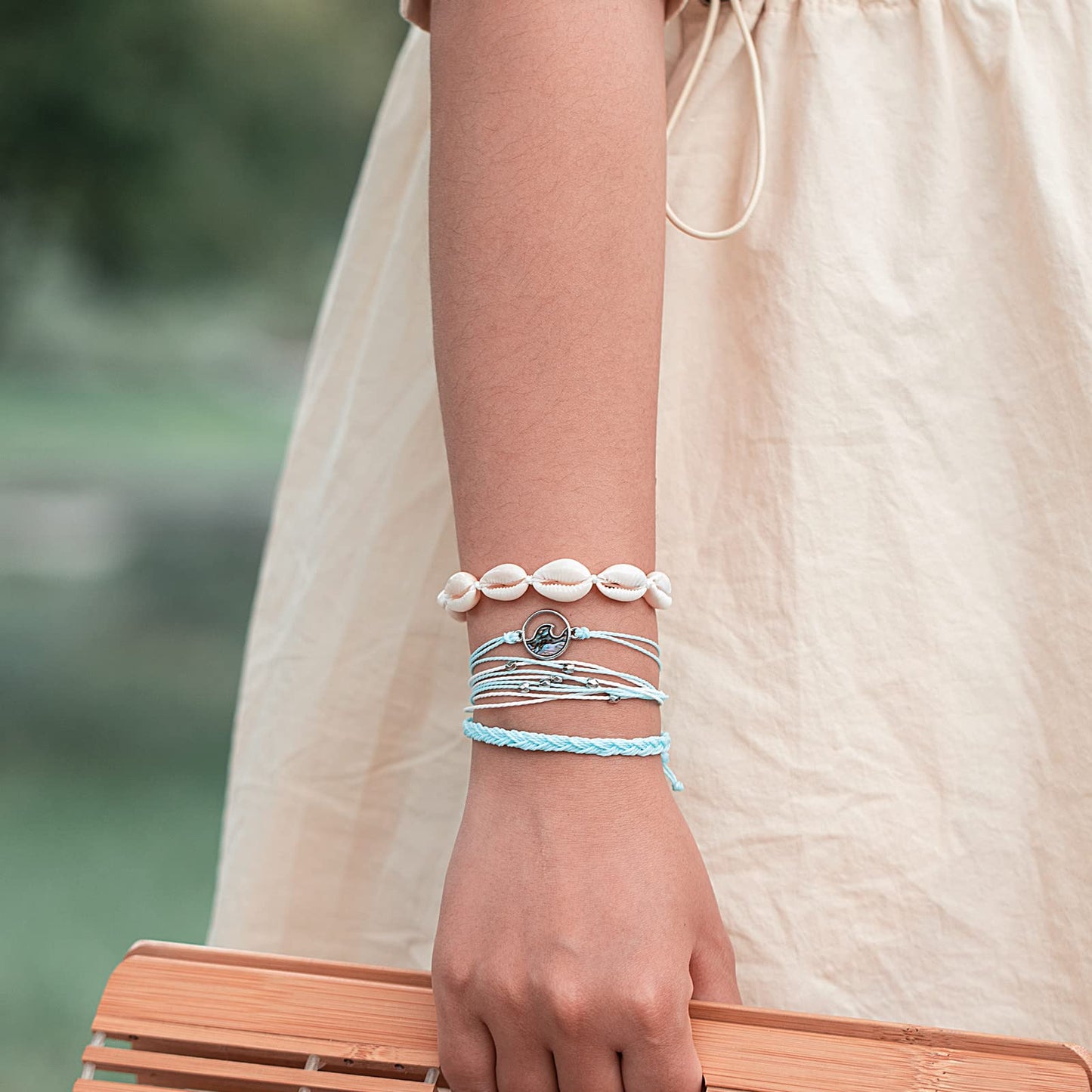FANCY SHINY Wave String Bracelets Braid Puka Shell Bead Bracelets Handmade Cute Trendy Boho Abalone Jewelry Gifts for Women(Teal
