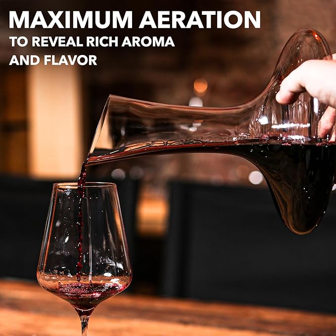 Le Chateau Large Elegant Crystal Wine Decanter with Aerator – 750ml Glass Decanter – Hand-Blown Lead-Free Clear Glass Carafe with Aerator – Hand Held Gifts Red Wine Accessories/for Wine Lovers