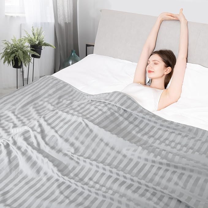 Elegear Revolutionary Cooling Blanket King, Absorbs Heat to Keep Body Cool for Night Sweats, Double Sided Arc-Chill 3.0 Cool Fiber Q-Max>0.5, Cold Summer Blankets for Hot Sleeper, Light Gray