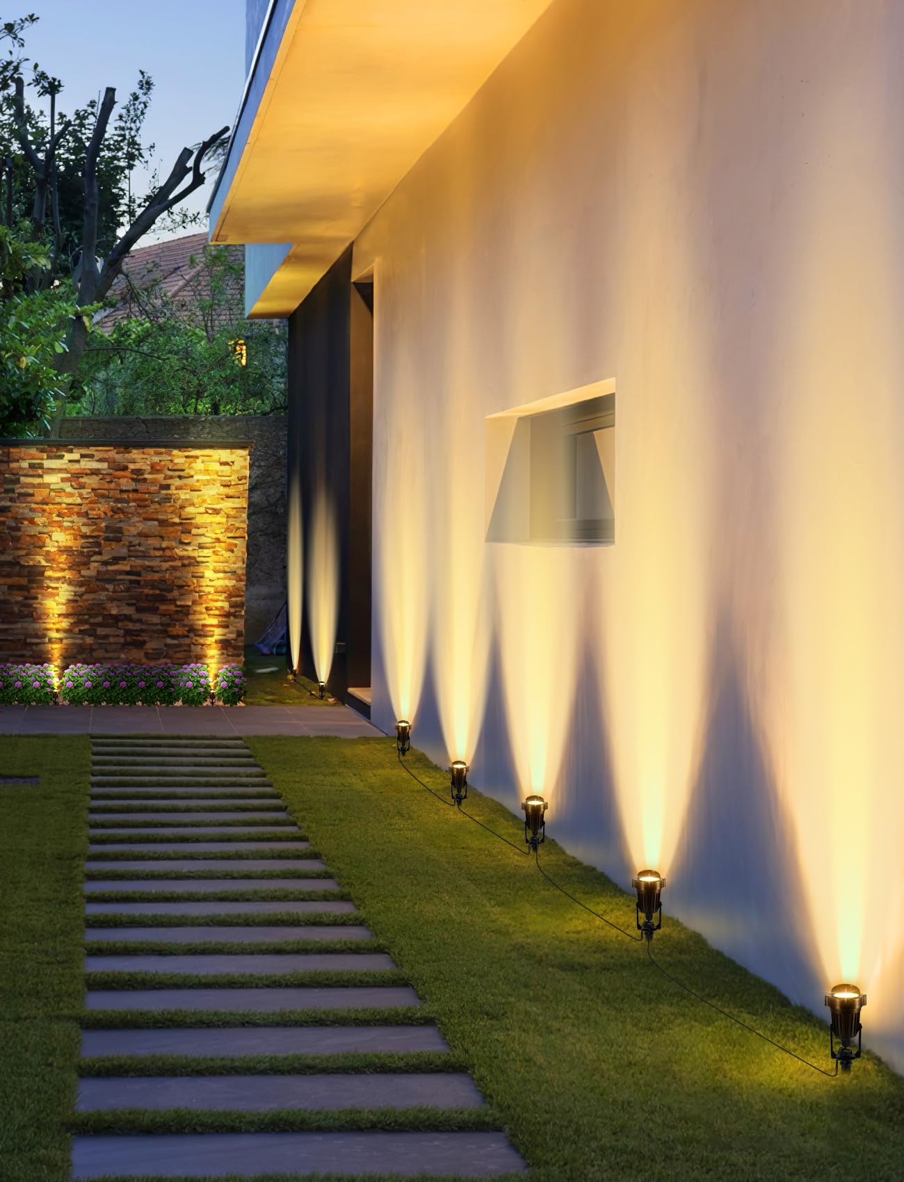 Ourleeme Outdoor Led Landscape Lighting - 8-In-1 Waterproof Spotlights For Outside With 60W Transformer  Spotlight Landscape Lights Plug In House Spot Lights Outdoor For Yard Garden (Warm)