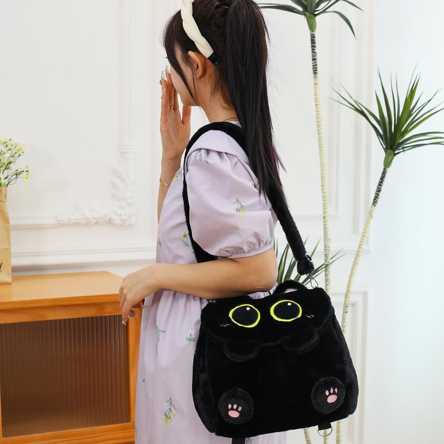Ueeksry Cute Plush Black Cat Backpack, Plush Cat Bag, Stuffed Animal Backpack, Shoulder Bag Crossbody Bag, Cute Cartoon Bag for Girls Women