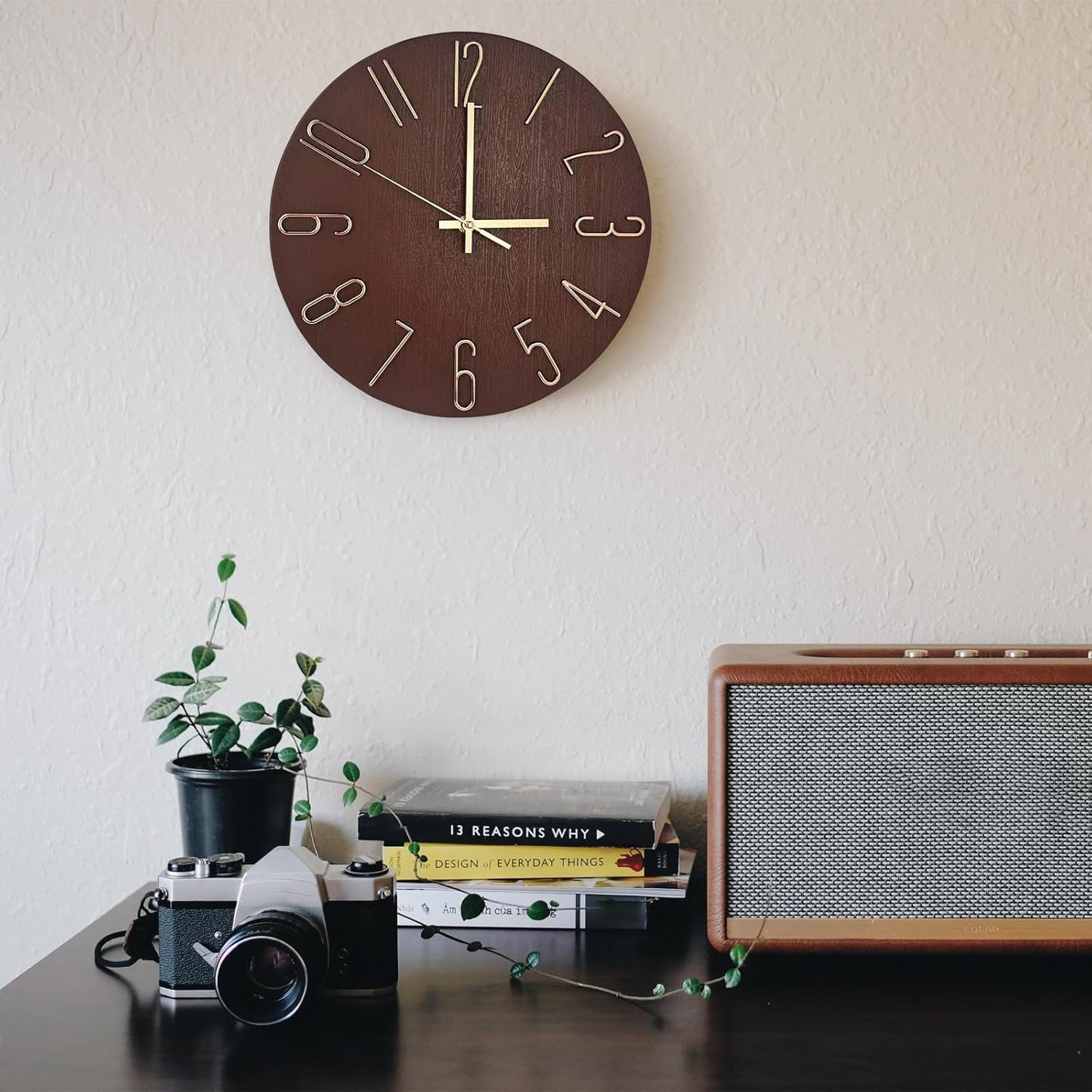 Wall Clock, Silent Clock, Wall Clocks Battery Operated， 12 inch Modern Wall Clock, Suitable for Offices, Living Rooms, Kitchens, Homes, Schools (Retro Brown Without Second Hand)