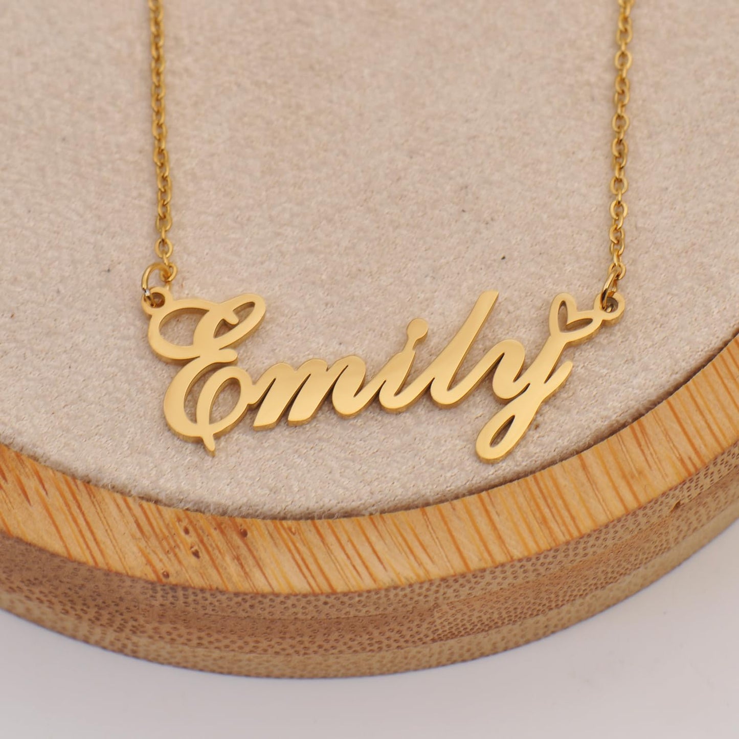 Aoloshow Micah Name Necklace Heart Charm Pendant 18k Gold Plated Stainless Steel Jewelry for Womens Graduation