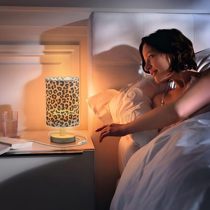 Table Lamp Leopard Print Wild Animal Skin Scale Design Pattern Nightstand Lamp with Wood Base Fabric Lamp Shade Bedside Desk Lamp for Living Room Bedroom Kids Room Office