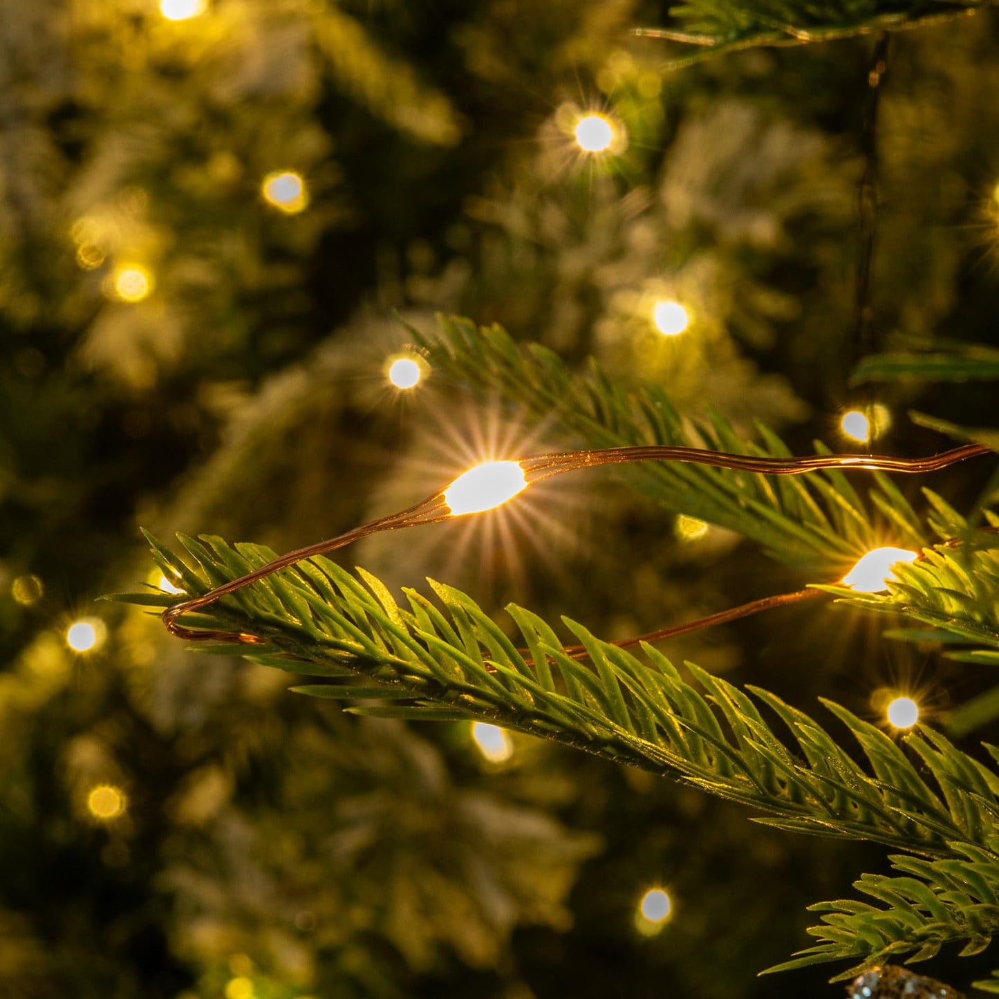 Resnice 660Ft Waterproof Copper Wire Fairy Lights, Warm White, 2000 Led With Remote For Garden, Patio, Christmas Decoration