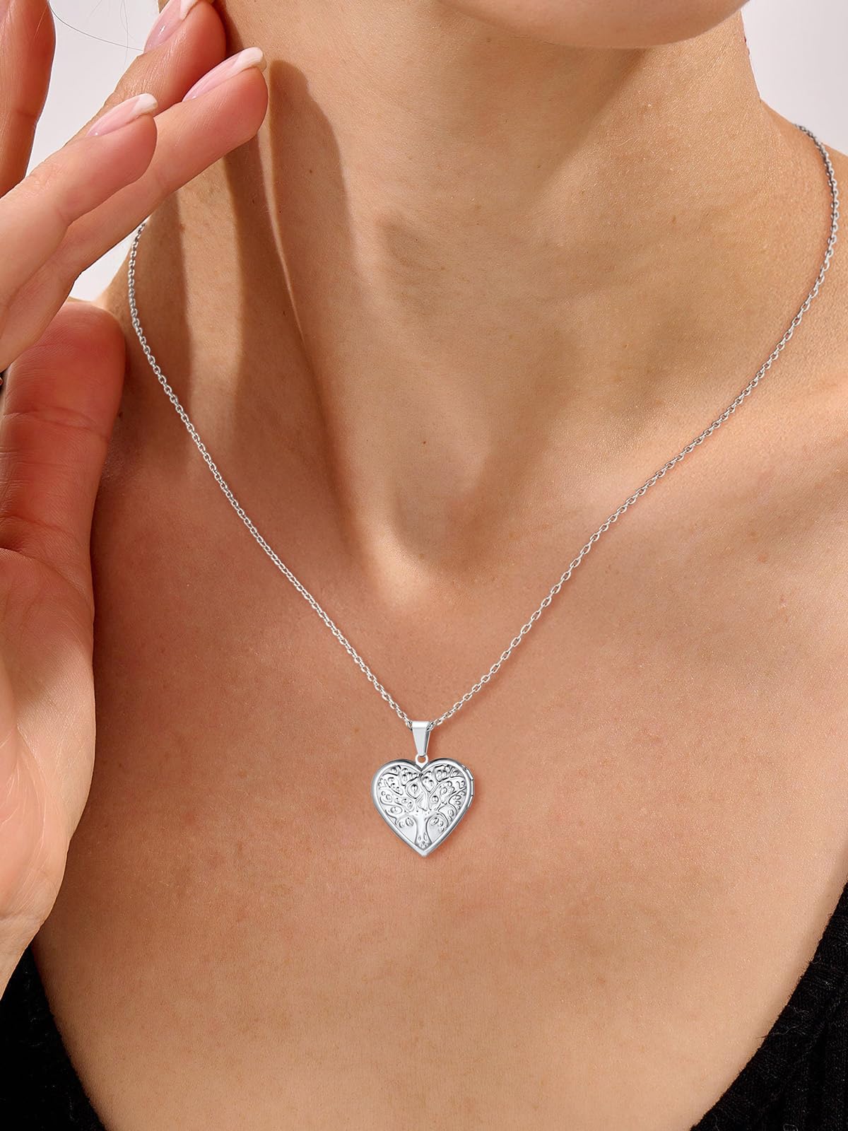 U7 Platinum Plated Family Tree Heart Shape Photo Locket Necklace, Christmas with Decent Box