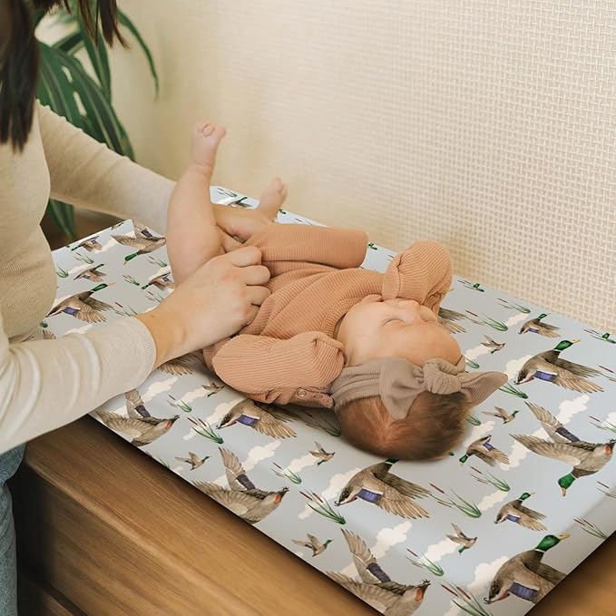 HawSkgFub Duck Hunting Mallard Hunter Changing Pad Cover for Baby Boys, Wild Animal Bird Reeds Blue Diaper Change Table Covers, Soft Stretchy Safe Snug Fitted Changing Mat Sheets Fit 32"/34" x 16"