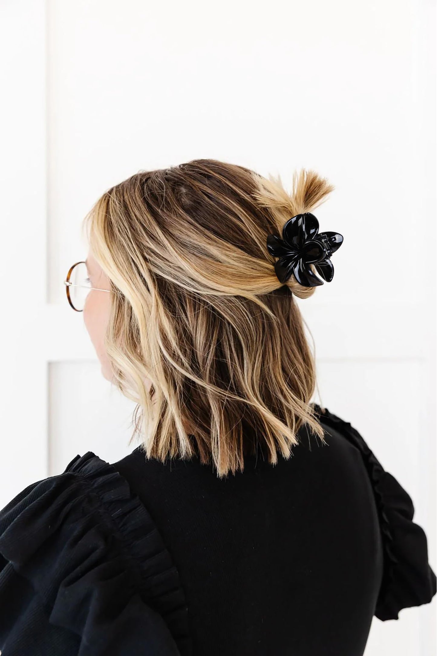 6 Pcs Small Flower Hair Claw Clips for Women, Cute Hair Claw Clips for Womens Hair Hawaiian Flower Non Slip Hair Barrettes Hair