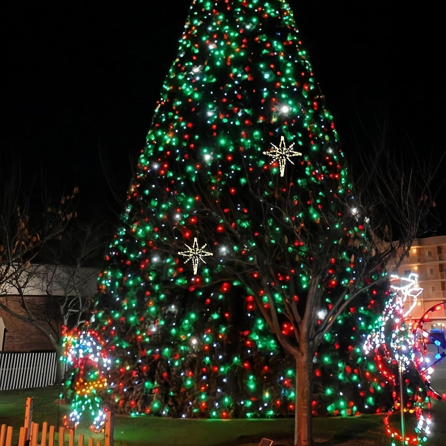 Ozs 2Pk 240Led Solar String Lights Outdoor Waterproof | Solar Christmas Tree Lights With 8 Lighting Modes Solar Light Outdoor For Xmas Party Garden Tree Christmas Decorations (Red&Green)
