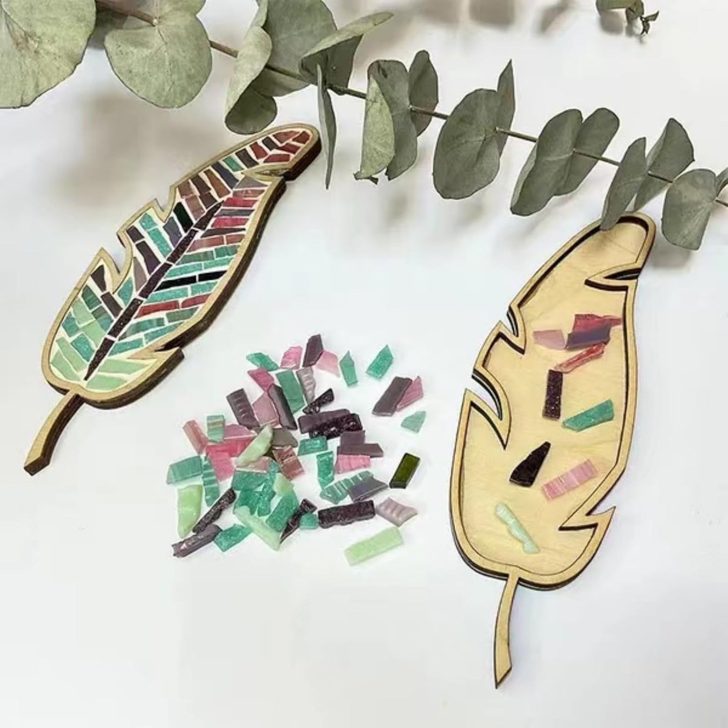sjljzxd Mixed Colour Leaf Mosaic Kit, Creative DIY Colourful Home Decoration Mosaic Tiles for Crafts, Mosaic Kits for Adults Glass Mosaic Pieces Kit Mosaic Making Supplies Puzzle