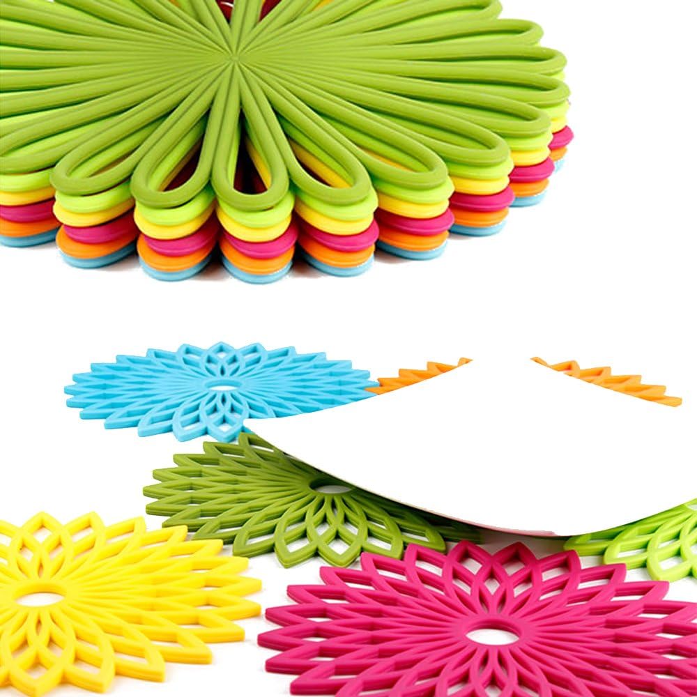 ME.FAN Silicone Trivet Mat - Kitchen Hot Pads for Pots & Dish - Insulated Teapot Trivet - Flexible, Durable, Non-Slip Large Coasters 3 Set Desert Sage