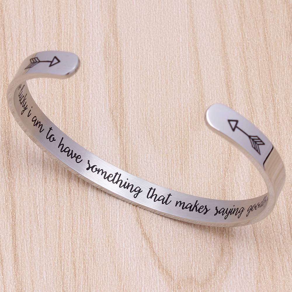 Btysun Inspirational Bracelets for Women Cuff Bangle Friendship Gifts Mantra Jewelry with Gift Box (How Lucky i am to Have Somet