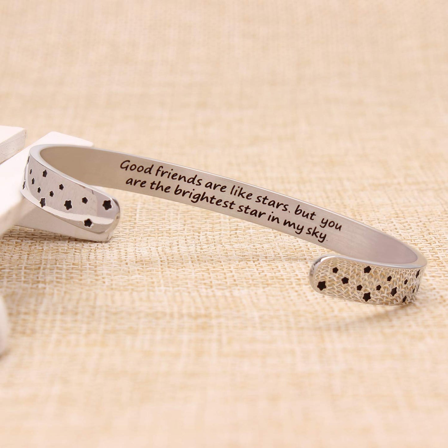 Btysun Friendship Bracelets Friend Bracelets Gifts for Women Inspirational Cuff Bracelets Birthday Gifts for Friend Female Mantr