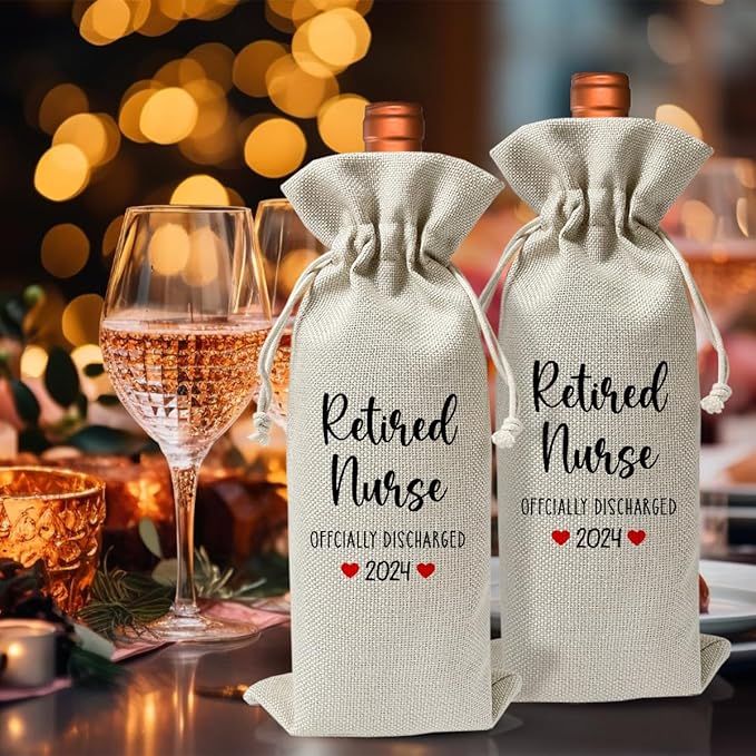 Retired Nurse Gift Wine Bag, Retired Nurse Officially Discharged 2024, Retirement Party Gift or Decoration, Nurse Day Nurse Week Gift For Coworker Mother, Reusable Linen Wine Bag