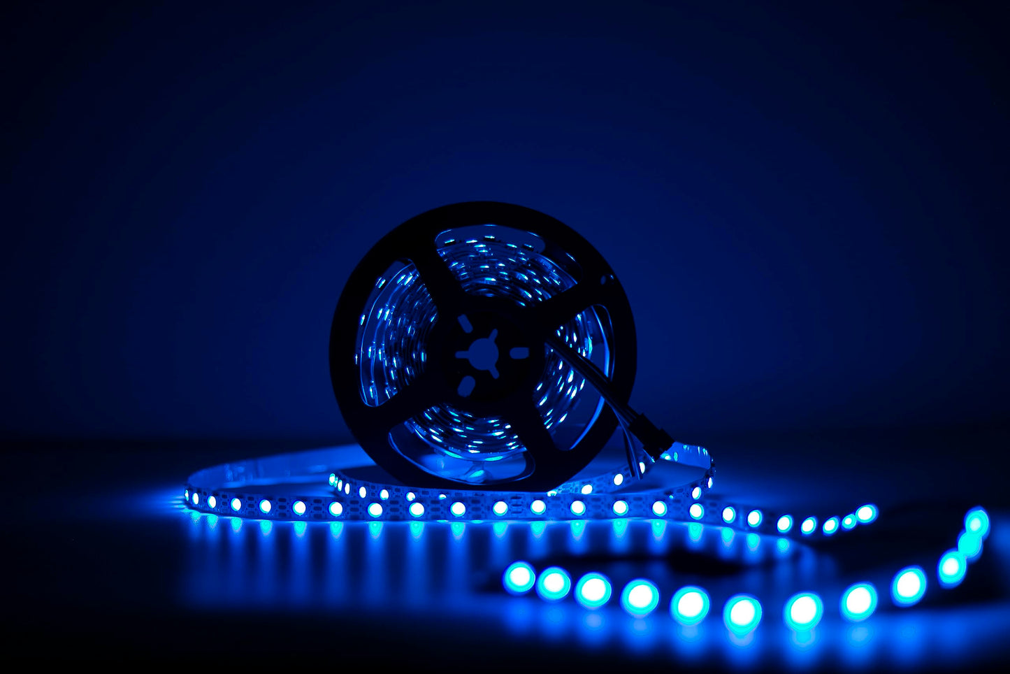 Adresuno Ws2811 Ws2812B Led Strip, 300 Pixels/M, 16.4Ft Waterproof Ip67, White Pcb, Model Aqyc-211214-7