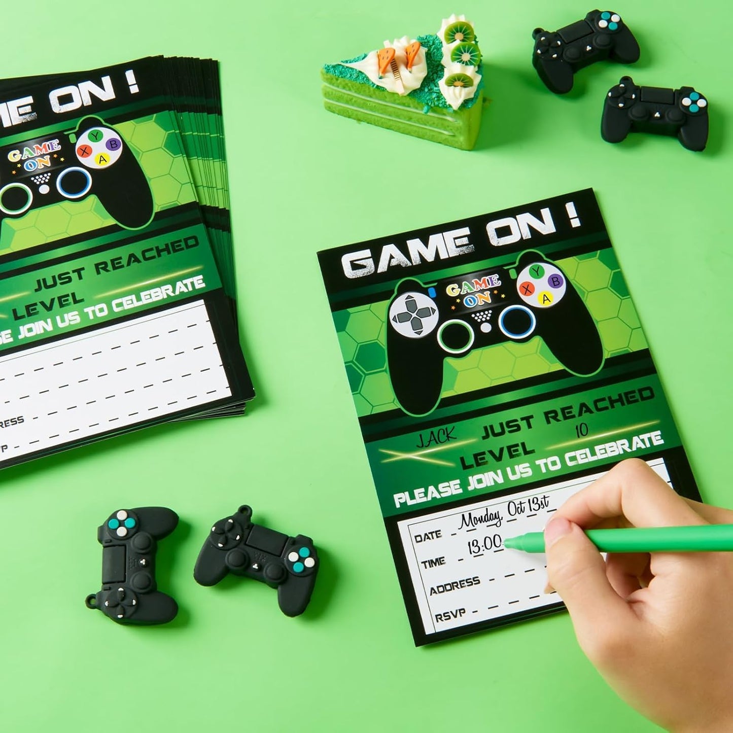 WERNNSAI 20 Set Video Game Birthday Party Invitation with Envelopes-Green Game Party Invites for Boys Gaming Theme Party Supplies Double-Sided Printed Invitation Cards for Baby Shower Celebration