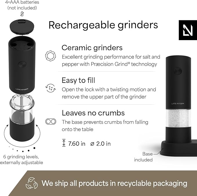 LARS NYSØM Electric Salt and Pepper Grinder Set I Automatic Salt and Pepper Mills with Adjustable Ceramic Grinder I AAA-Battery Operated Electric Spice Mill Set (Carbon Black)