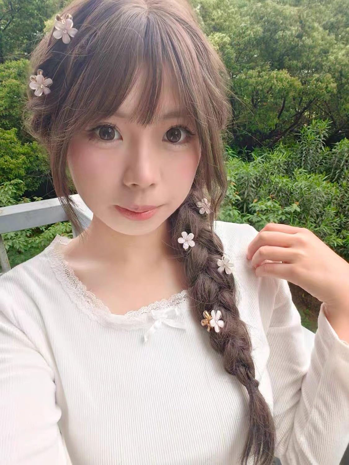 PreciRise 4 Pcs Small Mini Pearl Claw Clips with Flower Design, Sweet Artificial Bangs Clips Decorative Hair Accessories for Wom