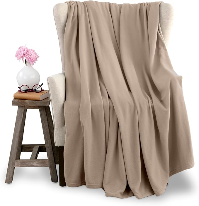 Vellux Twin Size Microfleece Blanket | Fleece Bed Blanket | All-Season Comfort| Supersoft Lightweight | Plush Throw Blanket for Bed Couch or Sofa | Pet-Friendly | Nutmeg