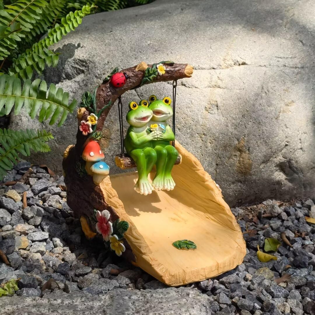 Frogs On The Swing Gutter Guardian Rain Downspout, Animals Outdoor Statue Gutter Downspout Extension Garden Decoration, Downspout Extender Diverter Splash Block for Courtyard and Patio