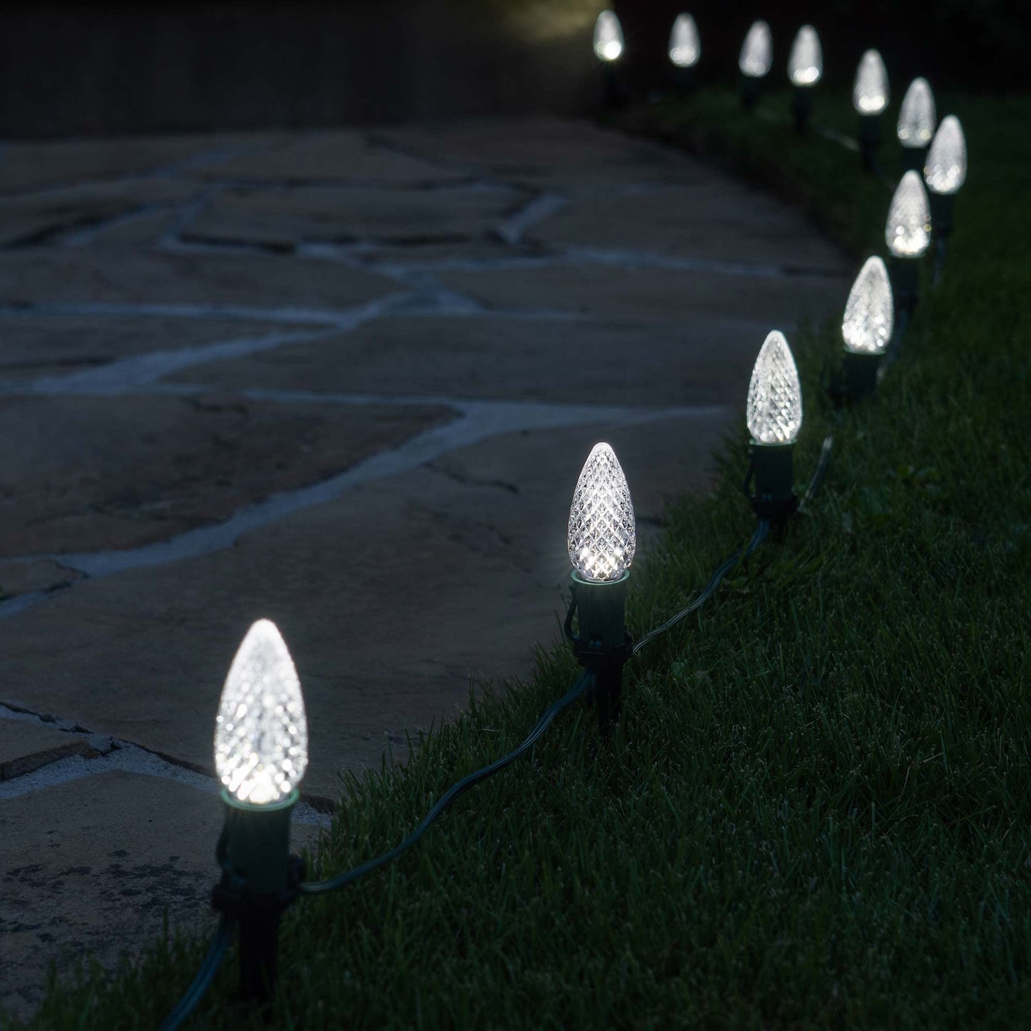 Wintergreen Lighting 25 Pack Opticore Led C9 Cool White Christmas Light Bulbs - enhanced Shatterproof C9 Led Christmas Replacement Bulbs  E17 Bulbs/Base (Cool White Faceted)