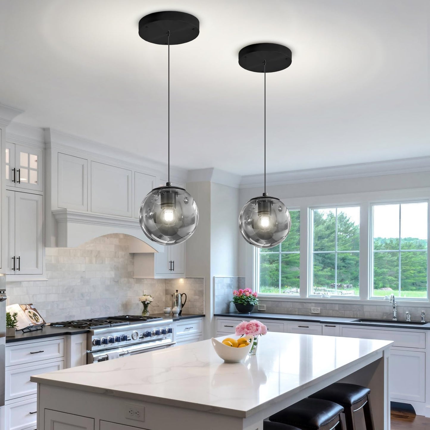 Ykolupty 1-Light Black Pendant Light Fixtures Modern Smoke Gray Glass Globe Pendant Lights Kitchen Island Adjustable Hanging Lights Globe Stairwell Lighting Black Chandelier For Dining Room