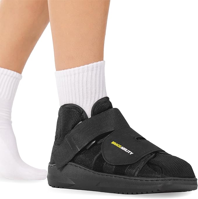 BraceAbility Closed Toe Medical Walking Shoe - Lightweight Broken Toe Cast Boot, Fractured Foot Brace for Metatarsal Stres...