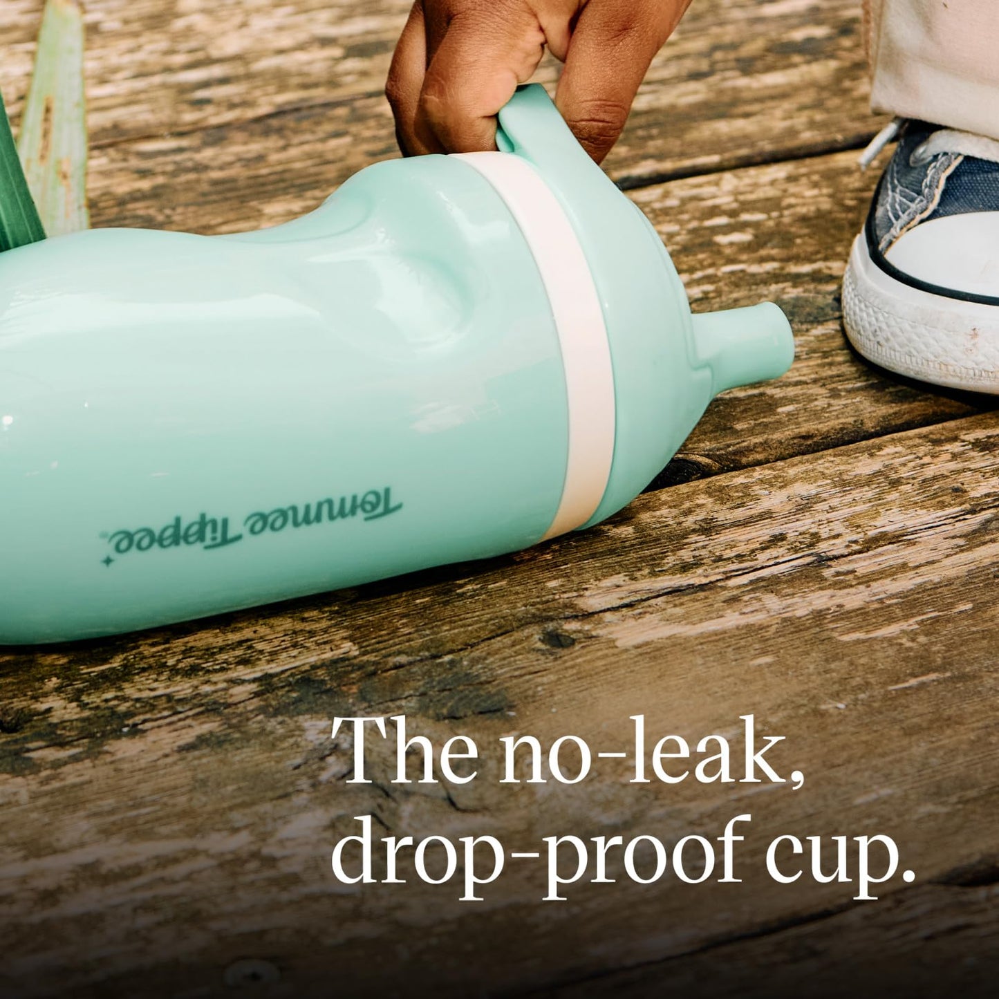 Tommee Tippee Insulated 9oz Sporty Spout Toddler Water Bottle, No Spill Sippy Cups for Toddlers 1-3, Two-Piece Valve Helps Stop Spills, BPA Free, Pink and Mint, Pack of 2