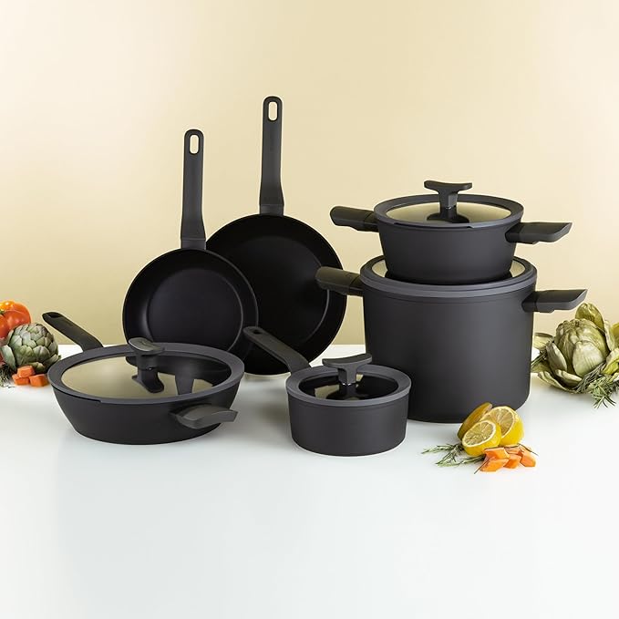 BergHOFF Leo 10Pc Non-stick Ceramic Cookware Set With Glass Lid, Cast Aluminum, Non-toxic, CeraGreen Nonstick Coating, Stay-cool Handle, Induction Pots and Pans, Black