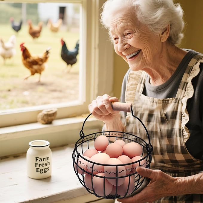 Wire Egg Basket for Gathering Fresh Eggs, Vintage Chicken Egg Collecting Basket with Handle, Farmhouse Egg Storage Container Countertop,Black, Ventilated Design, Easter Christmas Kitchen Decor