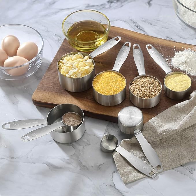 Measuring Cups and Spoons Set of 21 Piece in 18/8 Stainless Steel, Heavy Duty 8 Measuring Cups, 7 Measuring Spoons, 1 Leveler & 5 Mini Measuring Spoons Ideal for Dry and Liquid Ingredients
