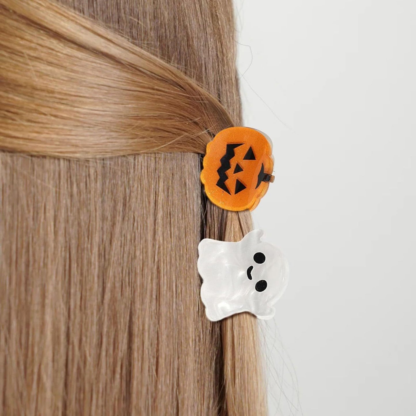 8Pcs Halloween Hair Claw Clips Mini Hair Clips for Women Cute Pumpkin Ghost Bat Spider Web Girls Hair Accessories Small Hair Cli