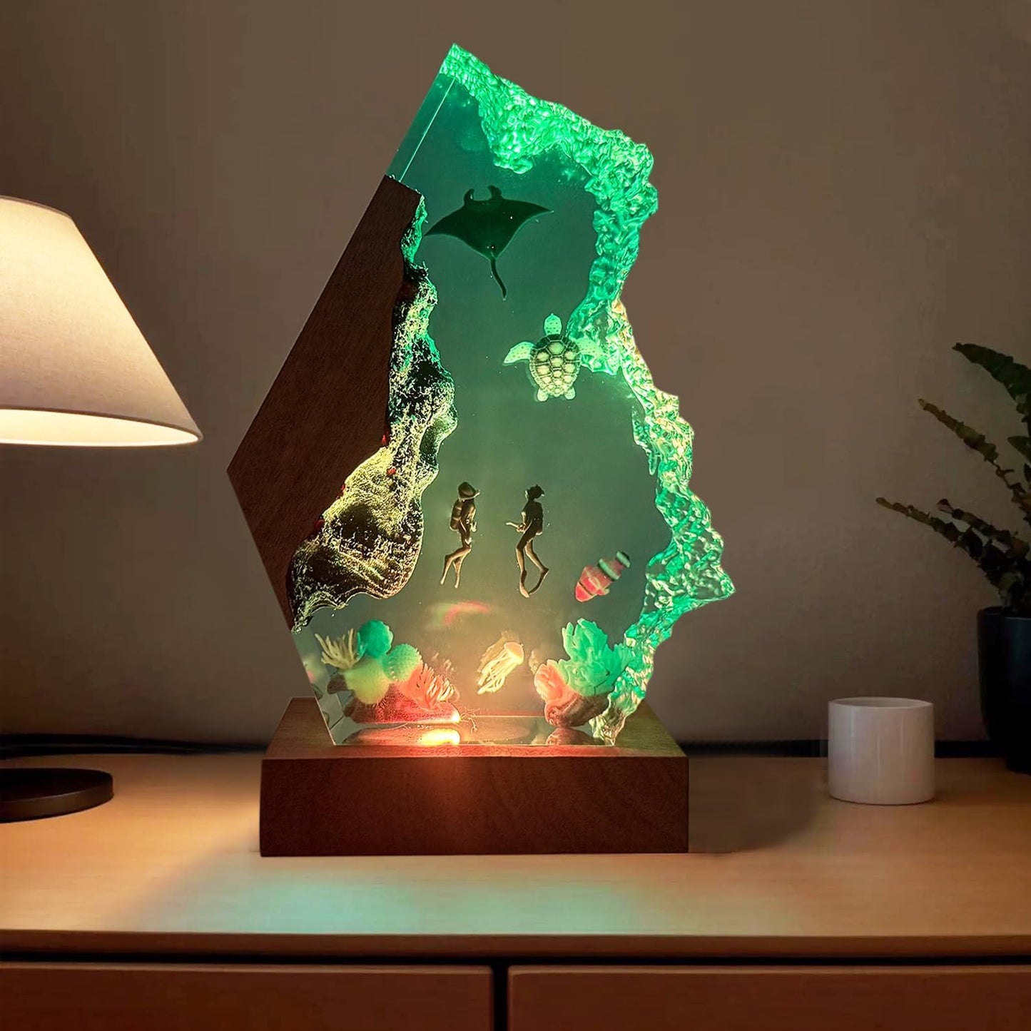 Nice Hera Handmade 3D Ocean Resin Lamp - Usb Powered Resin Ocean Night Light With Wooden Base  Variable Lights  Scuba Diver Gifts  Bedroom Decor  Unique Gifts For MotherS FatherS Birthday