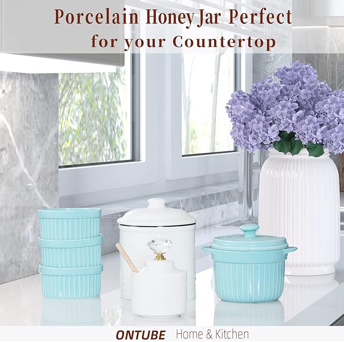 ONTUBE Ceramic Honey Jar with Dipper and Crystal Lid, Small Honey Pot for Home Kitchen, 8oz (Gold)