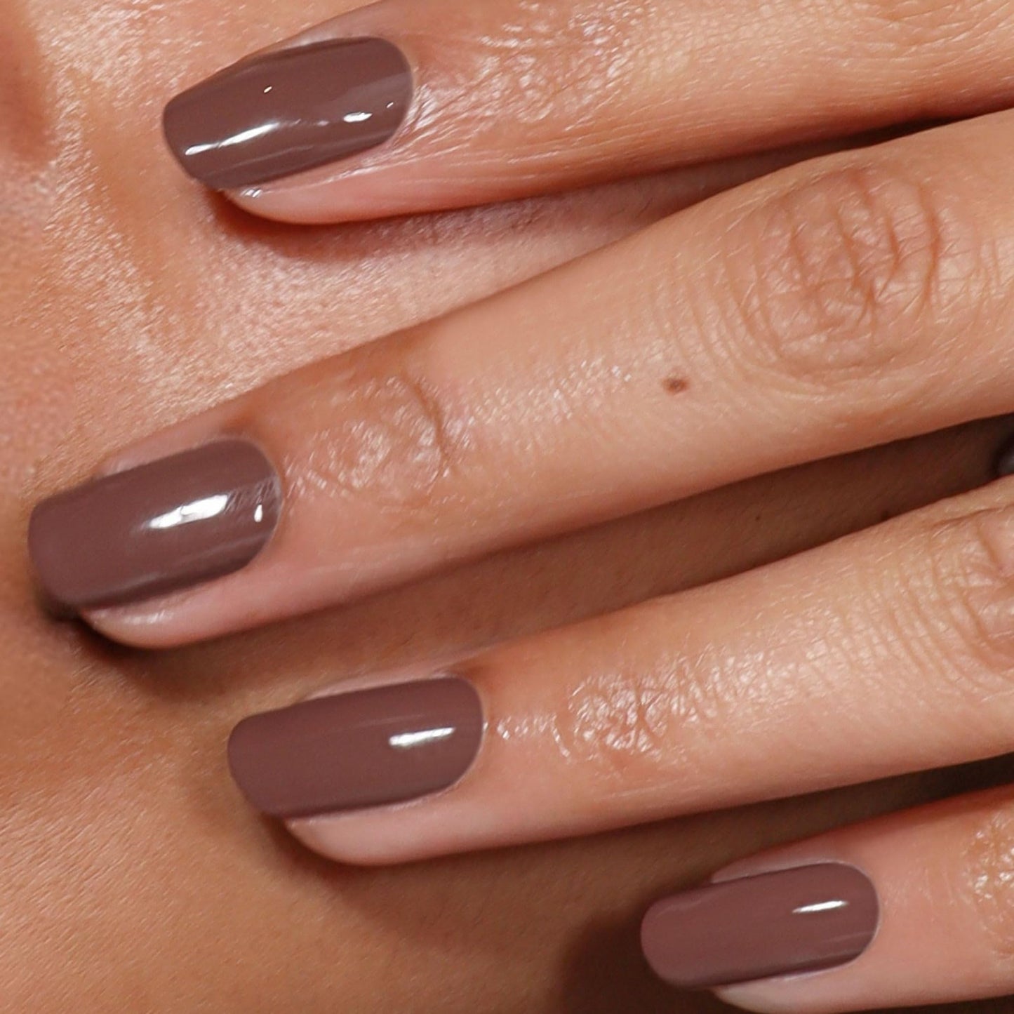 LONDONTOWN Gel Nail Polish - Long-Lasting UV/LED Formula, High-Shine, No Odor or Fumes, Streak-Free Color, Vegan & Cruelty-Free,