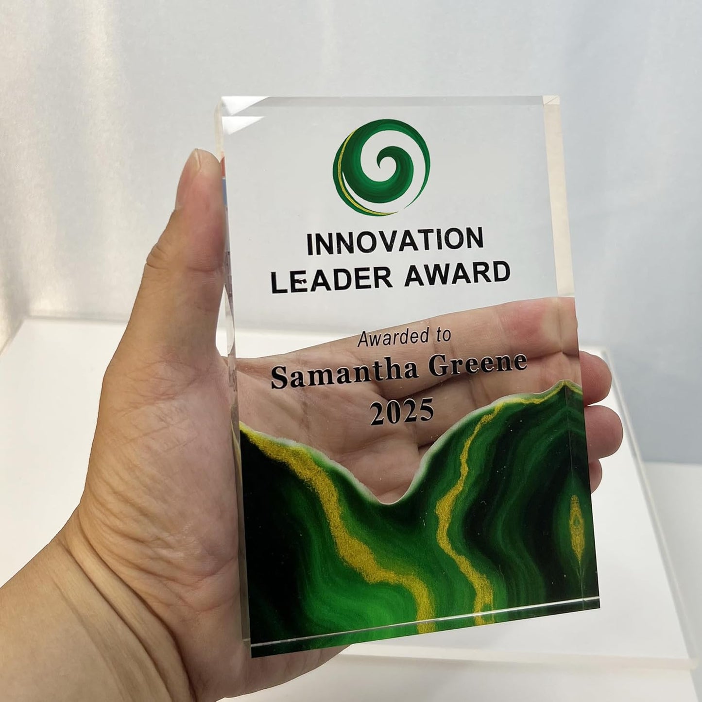 Tina&Co Personalized Corporate Trophy - Customizable Acrylic & Glass Award, for Company Anniversary, Employee Appreciation, Awards Ceremony with Logo 8"x2.5"x0.8"