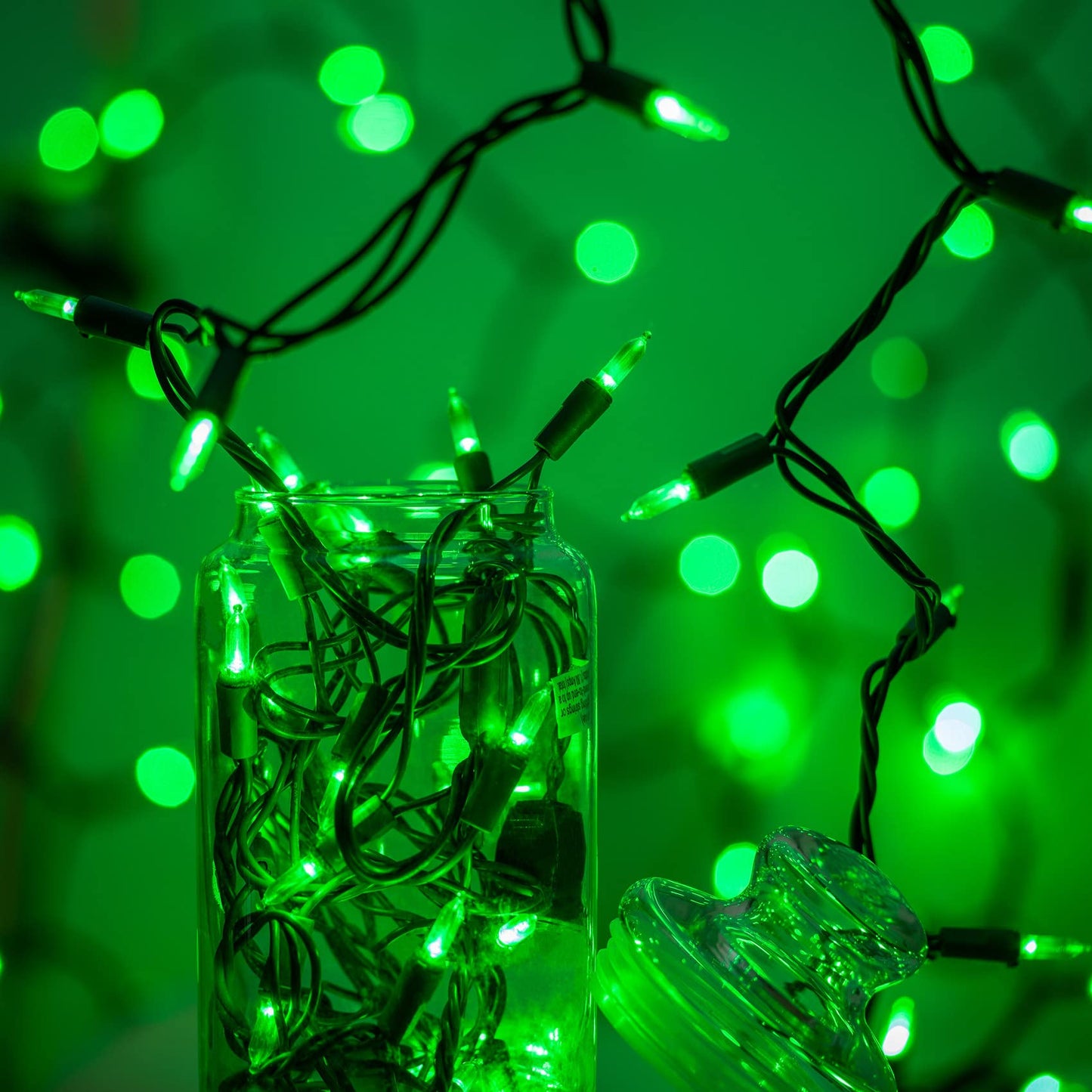 YULETIME Green LED Christmas Lights, 66ft, 200 Count, UL Certified, Copper Wire, Model BMD-L-200E/4F