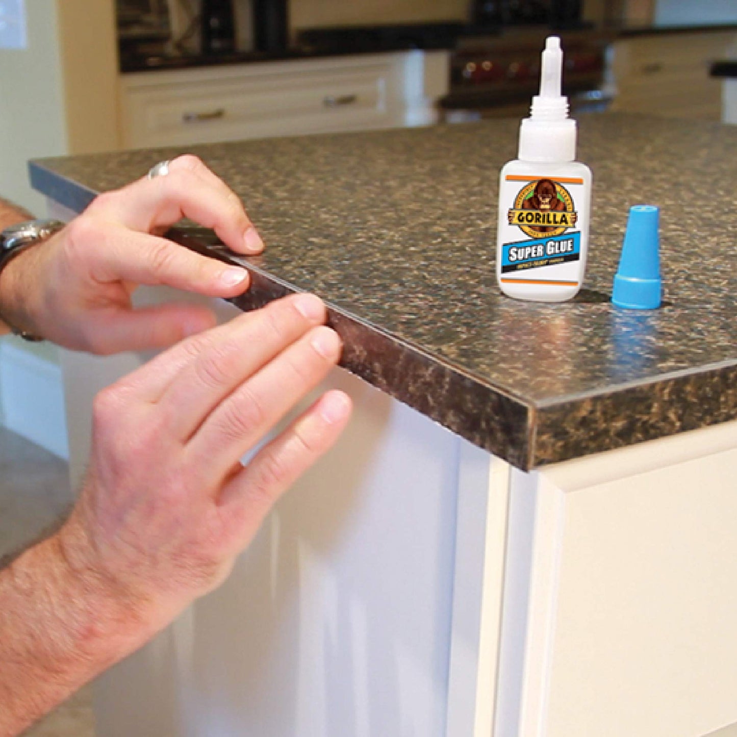 Gorilla Super Glue, Clear Glue, 20 Gram (Pack of 1) - All Purpose and Fast Setting for Projects and Repairs