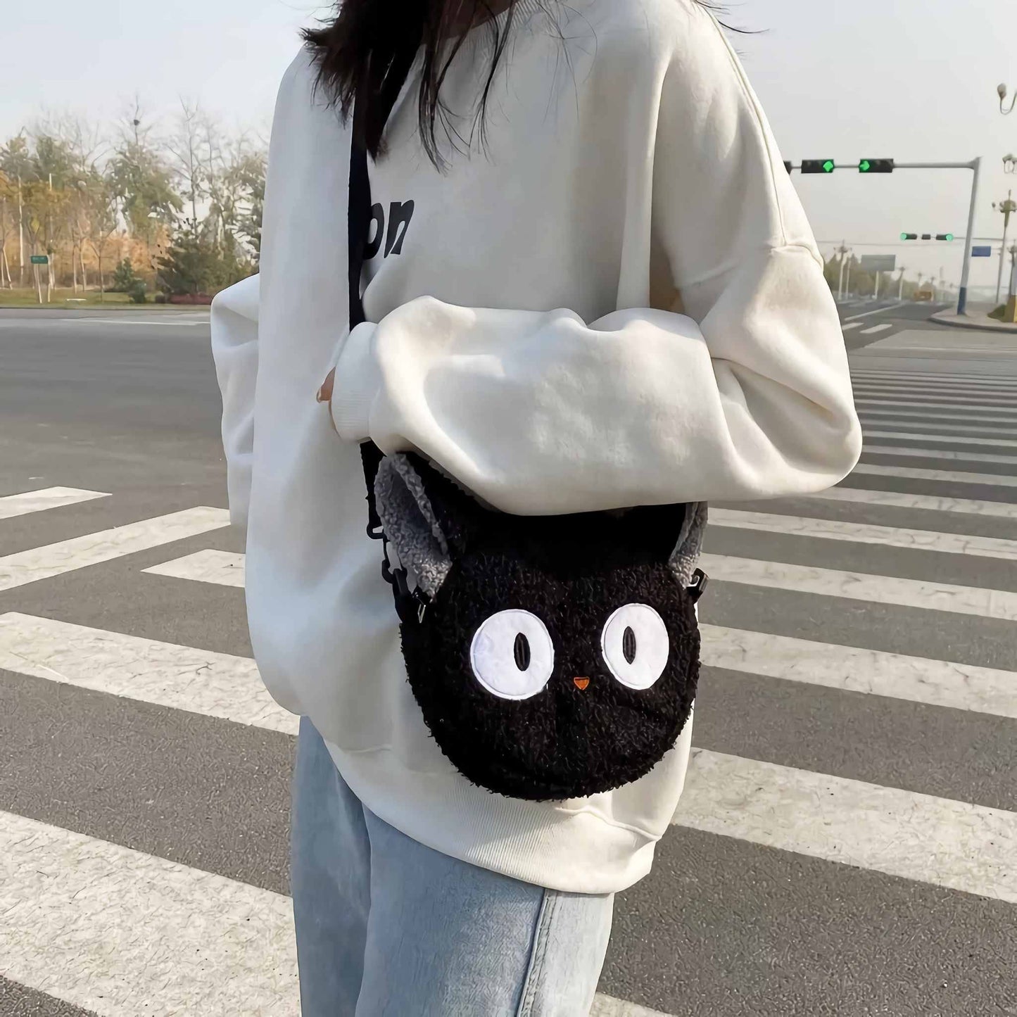 Lefe Liee cute cat purse for girls, kawaii plush anime crossbody bag, cat themed gifts for girls, mini novelty toddler purse for teen, teen trendy stuff, fluffy tote bag