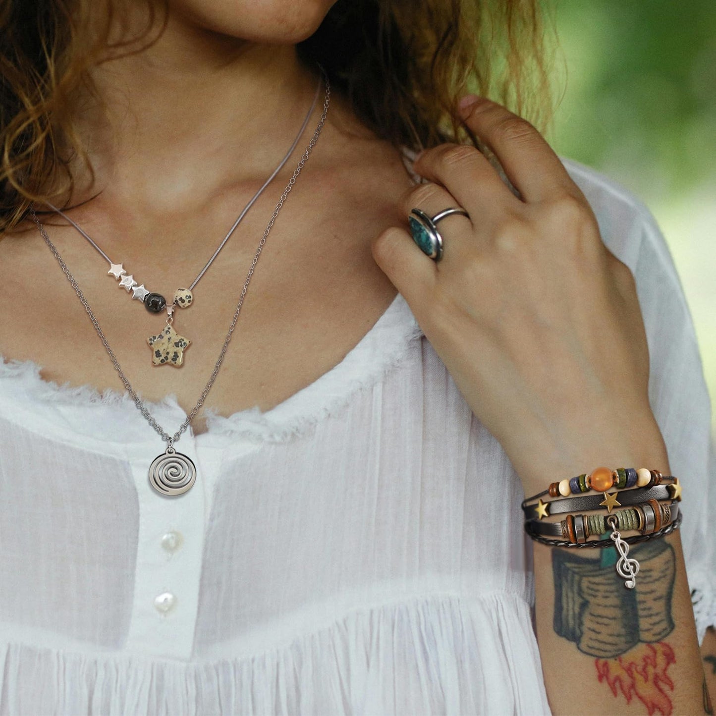 Multilayer Y2k Star Necklace Fairy Grunge Bracelets Set Handmade Fairycore Grunge Jewelry Gothic Swirl Star Necklace Punk Rock Roll Music Guitar Grunge Accessories for Women Men Swirl