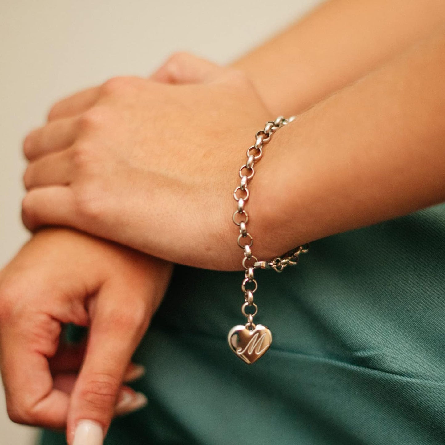 Monily Initial Charm Bracelets for Women Stainless Steel Charm Bracelets for Women Letters J Alphabet Heart Bracelet Jewelry Gif