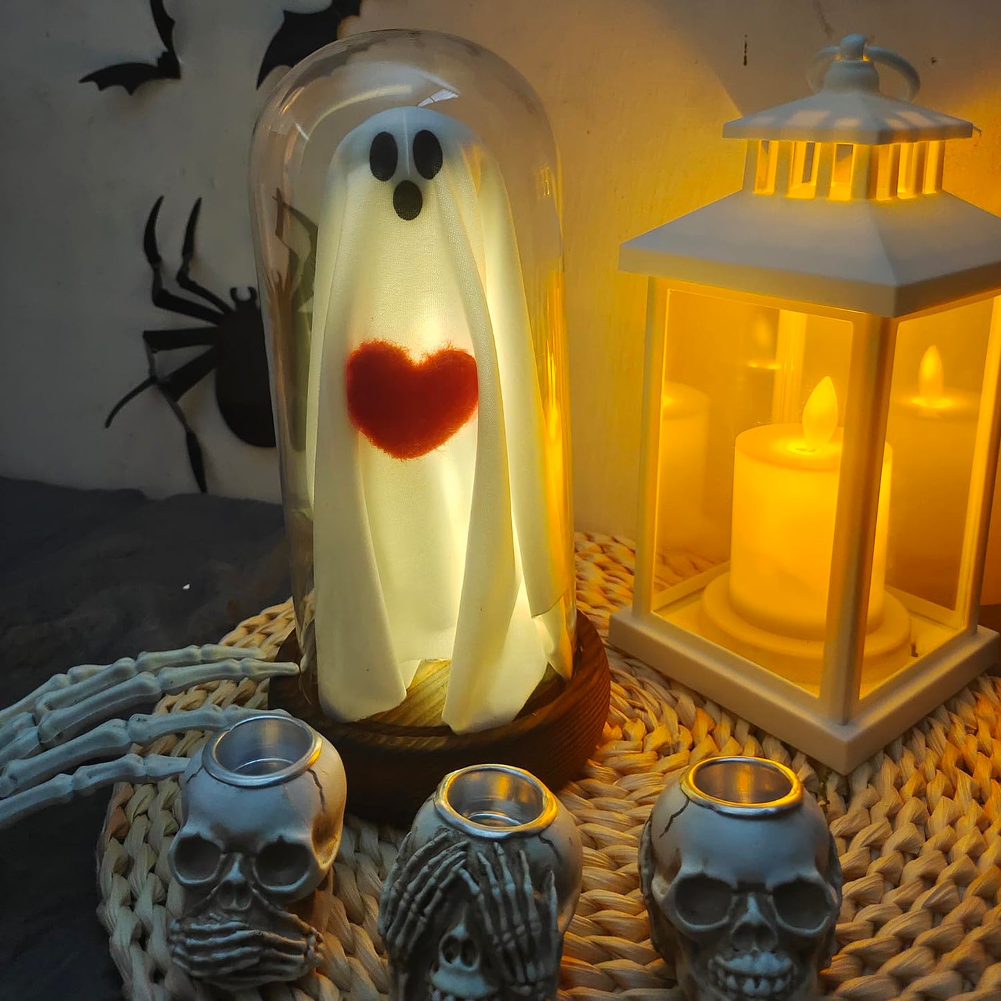 Generic Halloween Ghost Light Up Lamp with Remote Control, Small, Borosilicate Glass, Heart Color