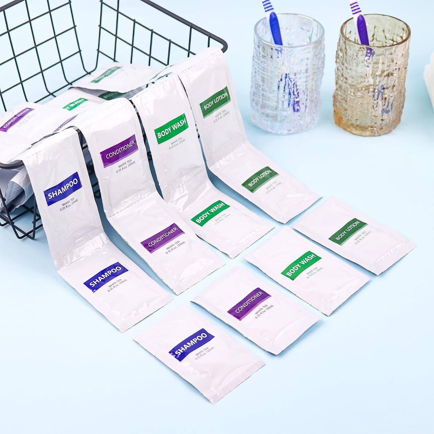 4IN1 Toiletries Bulk Set,Travel Size Toiletries Bulk(60 Pcs) 4-Piece Set: 15pcs Travel Size Body Wash, 15pcs Hotel Shampoo,15pcs