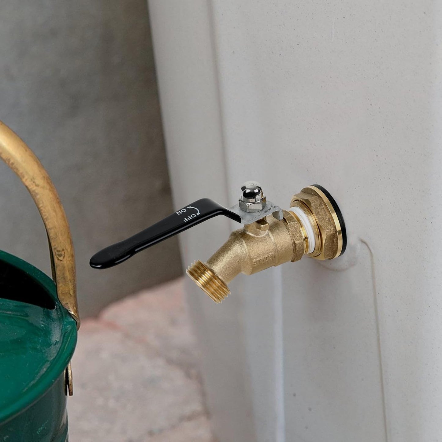 STYDDI Solid Brass Rain Barrel Spigot, Strong Flow Water Barrel Faucet with Large Handle, Quarter Turn Ball Valve Faucet with Bulkhead Fitting for Water Tanks, Water Storage Barrels, Rain Buckets