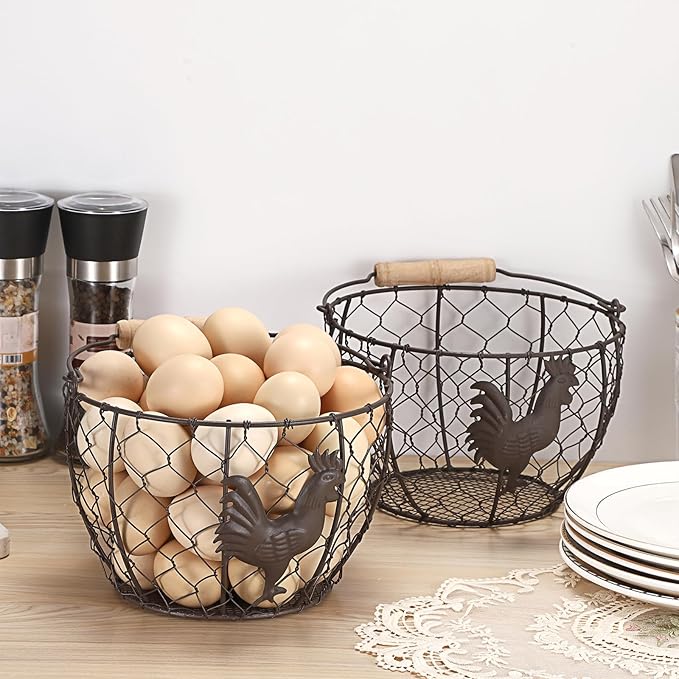 2 PCS OGANAZI Farmhouse Egg 8'' Basket for Gathering Fresh Eggs, Rustic Metal Wire Chicken Eggs Holder Basket for Countertop Kitchen, Wire Egg Basket Vintage Style, Round, Rooster Pattern