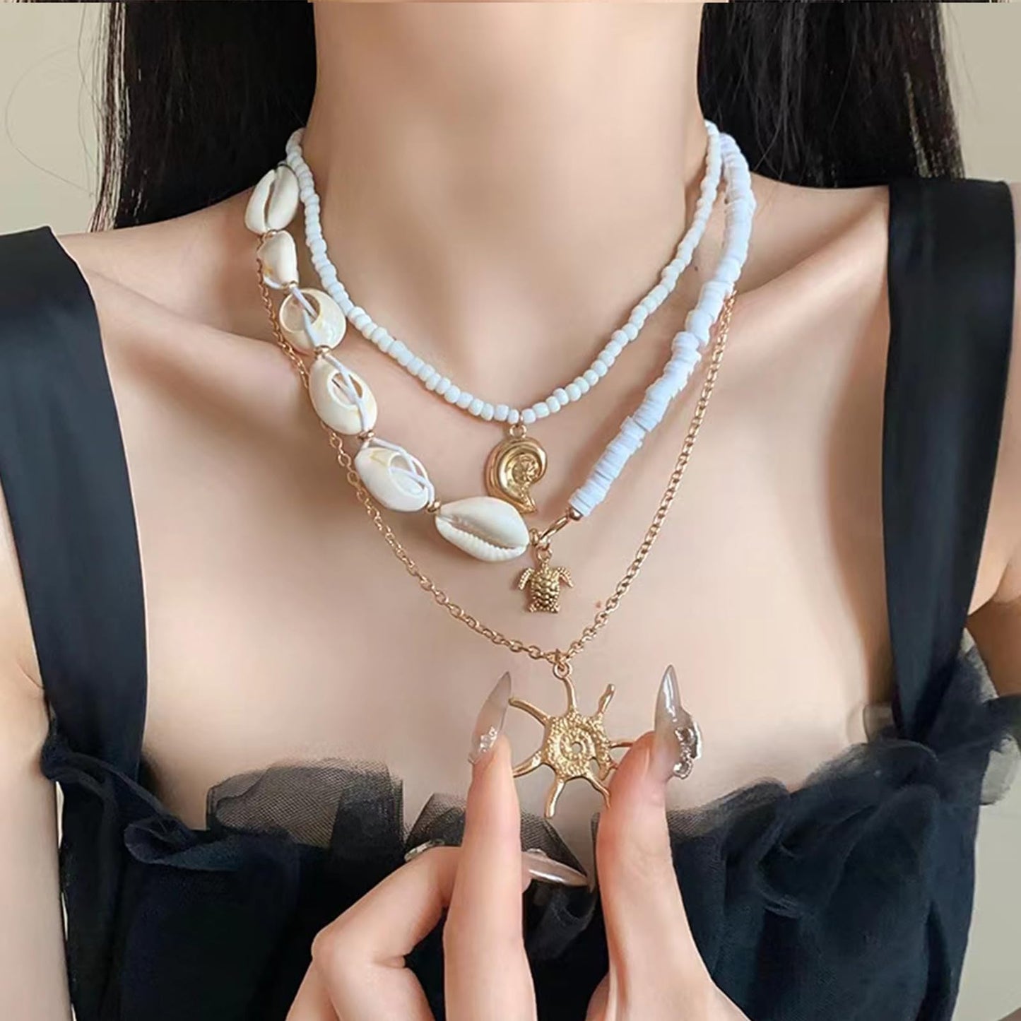 Shell Necklaces for Women Layered Starfish Seashell Charm Necklace Beach Conch Jewelry Halloween Costume Women Stocking Stuffers
